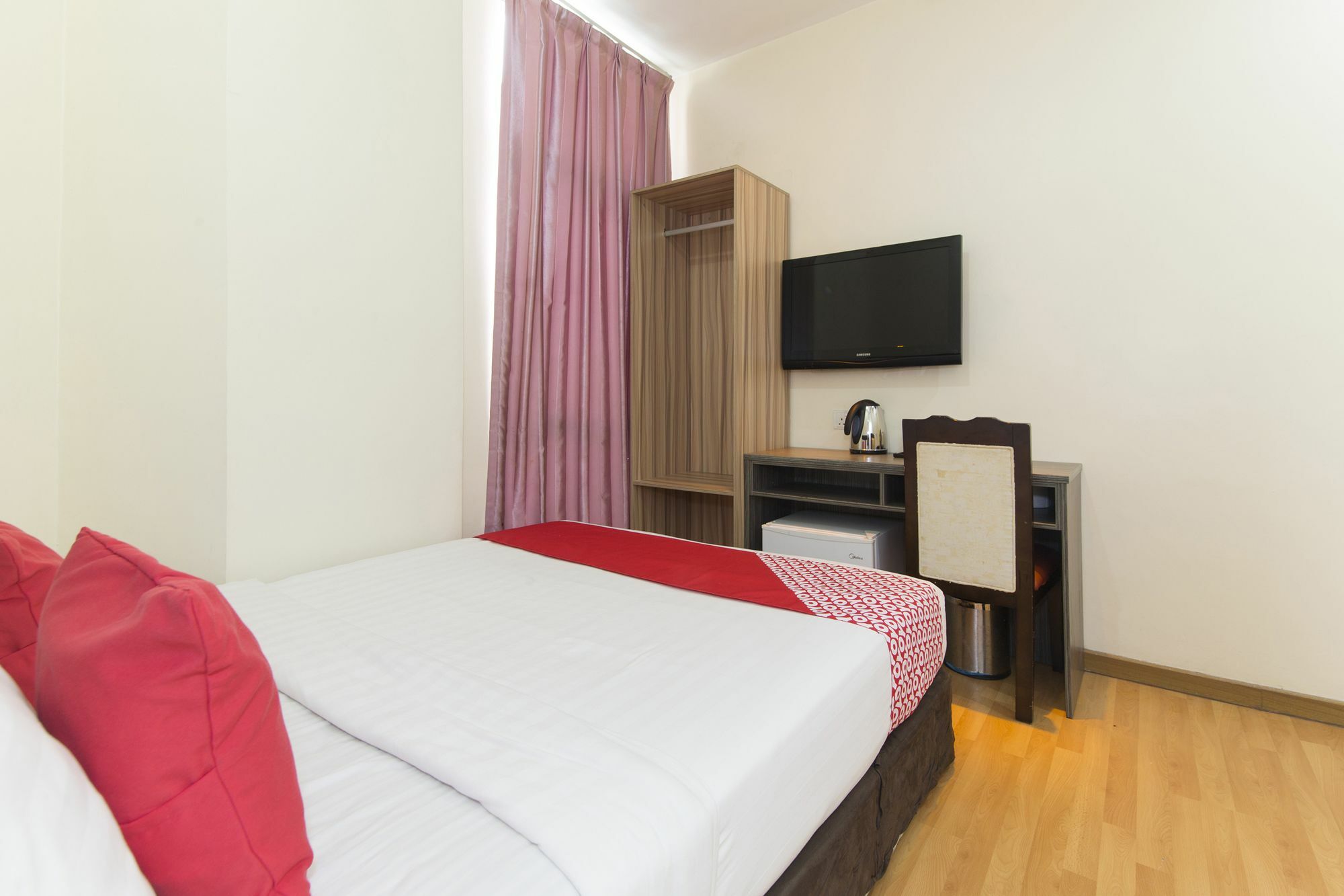 Super Oyo 331 I Boutique Hotel Petaling Jaya Exterior foto