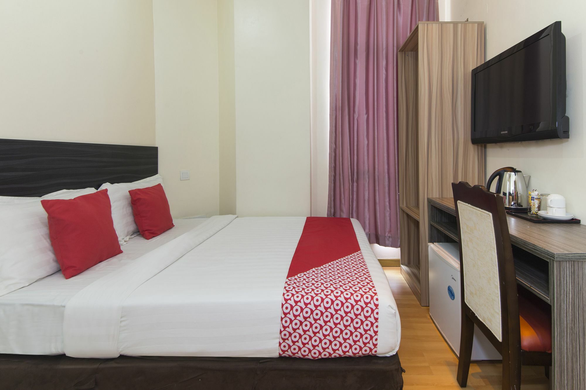 Super Oyo 331 I Boutique Hotel Petaling Jaya Exterior foto