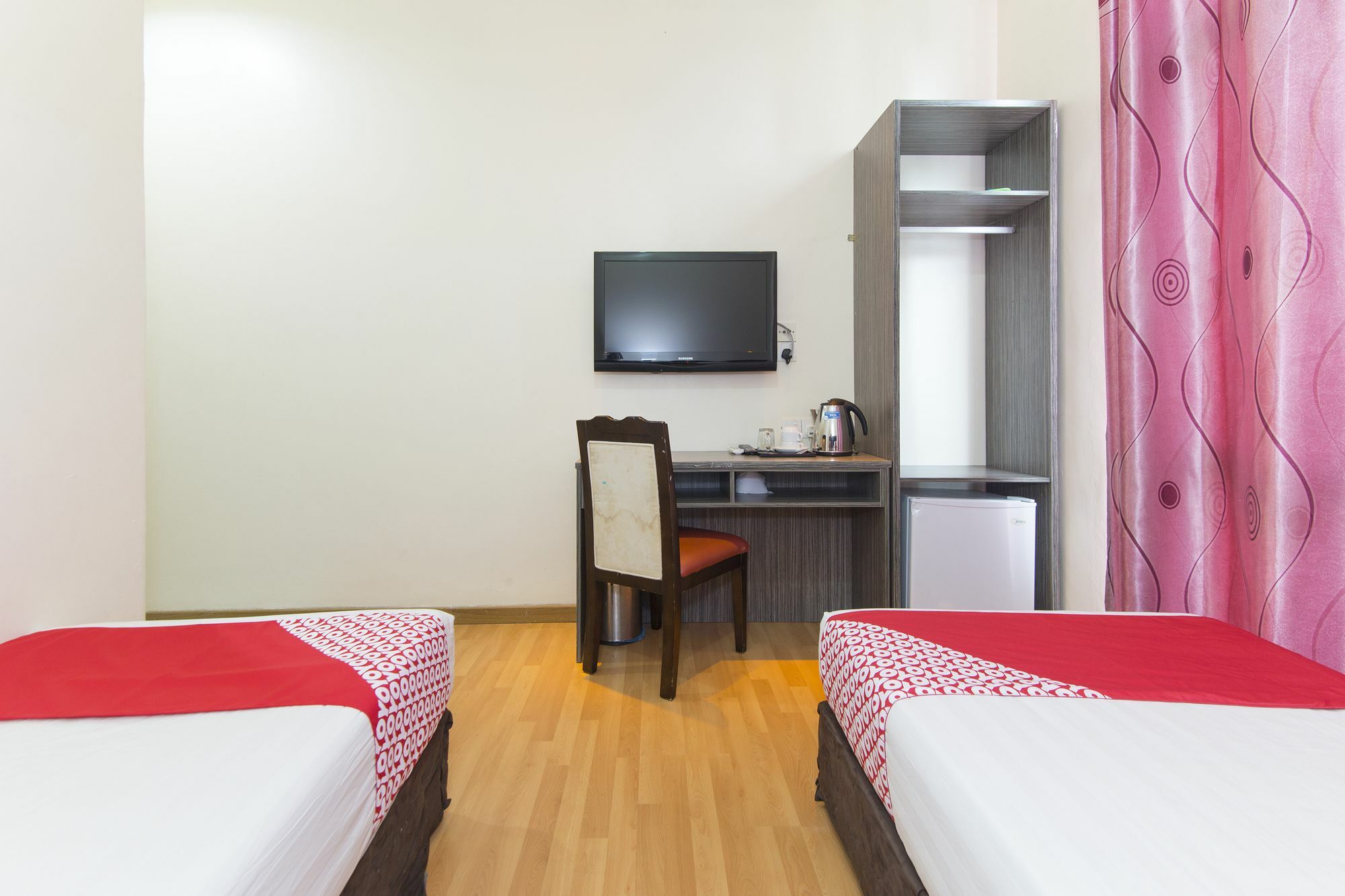 Super Oyo 331 I Boutique Hotel Petaling Jaya Exterior foto